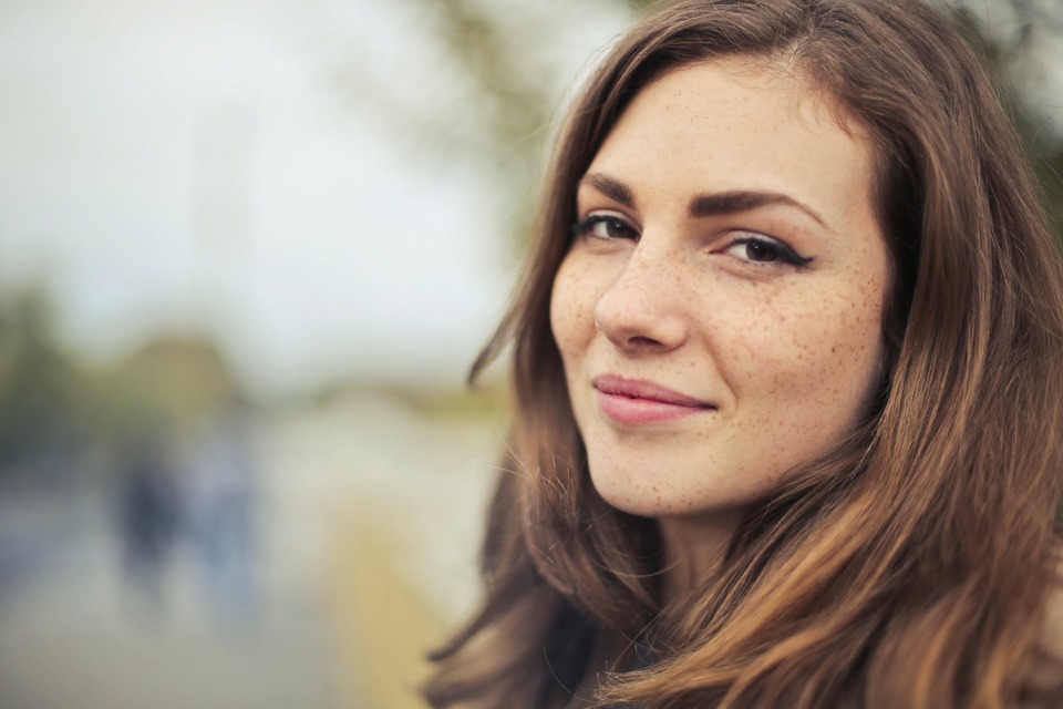 beautiful woman smiling